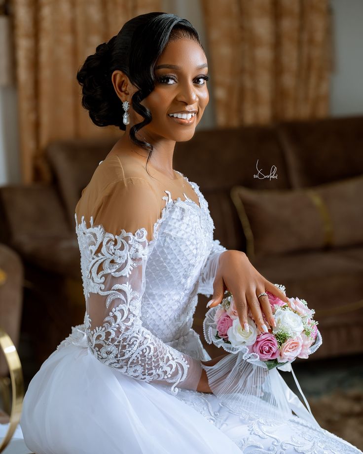 Coordinate Your Beauty Look With Your Wedding Dress